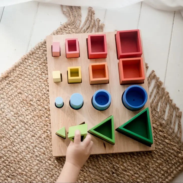 Qtoys Wooden 3D sorting and nesting board