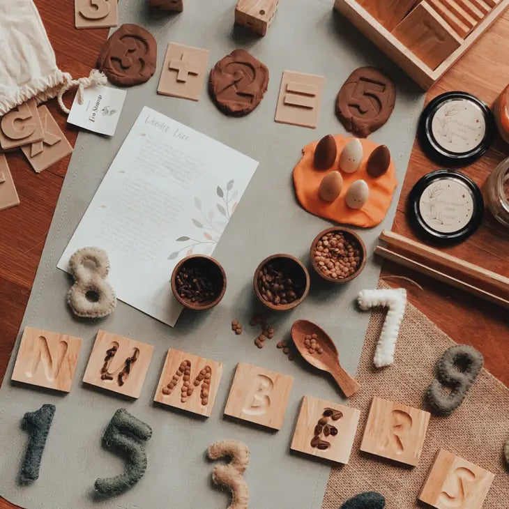Qtoys Wooden Capital Letter Spelling Tiles